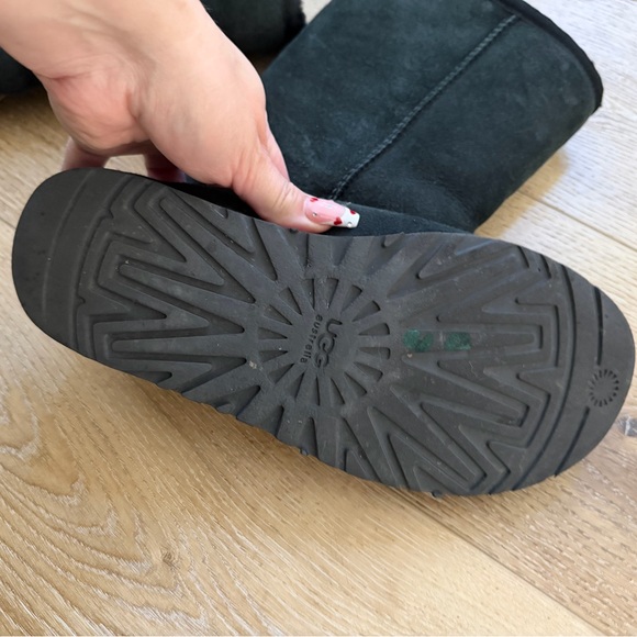 UGG Classic Tall Black Boots 7 - Picture 6 of 10